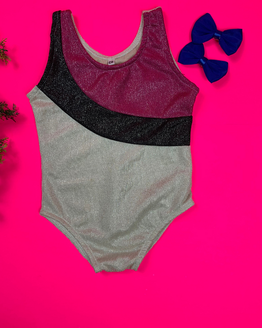 Leotardo Brillante Tricolor – Elegancia y Comodidad