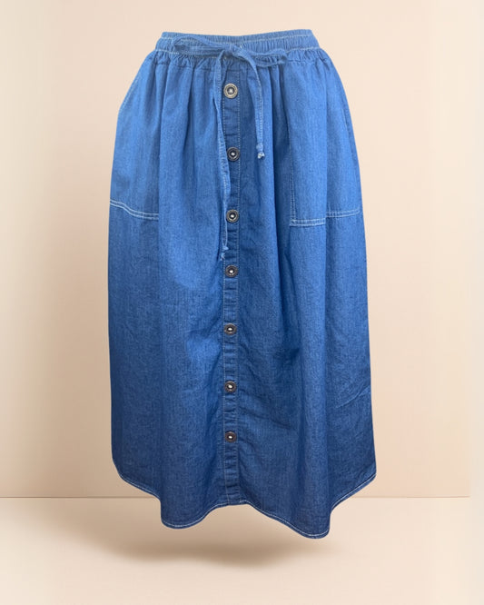 Falda de Mezclilla con Botones – Estilo Clásico y Cómodo