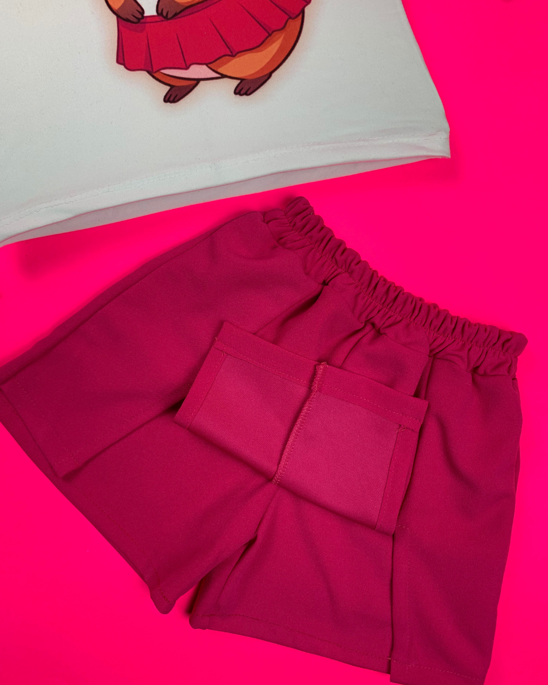 Conjunto para niña 2 piezas – Blusa Capibara y Falda-Short