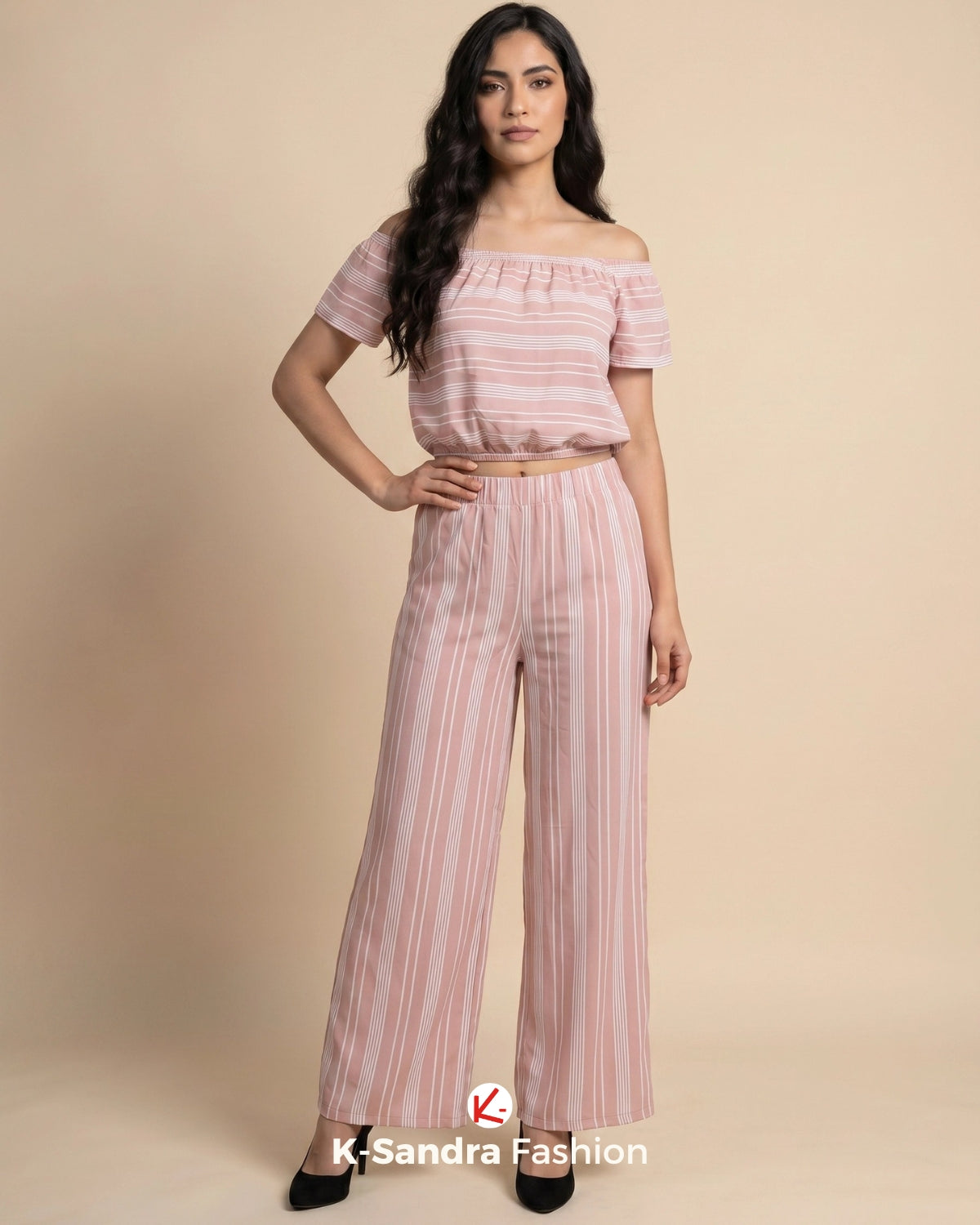 Conjunto de Dos Piezas Rayas - Estilo, Frescura y Silueta Estilizada