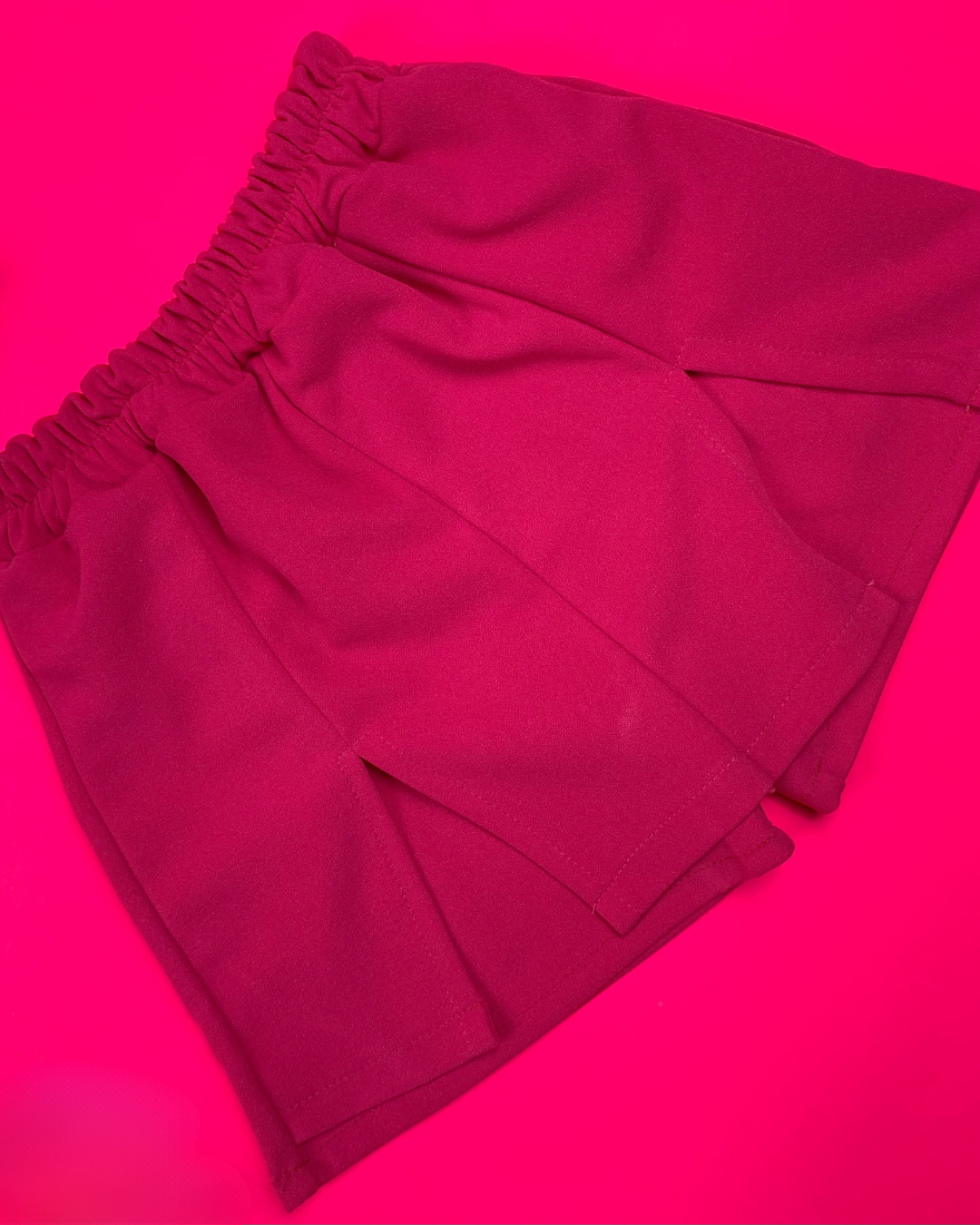 Conjunto para niña 2 piezas – Blusa Capibara y Falda-Short